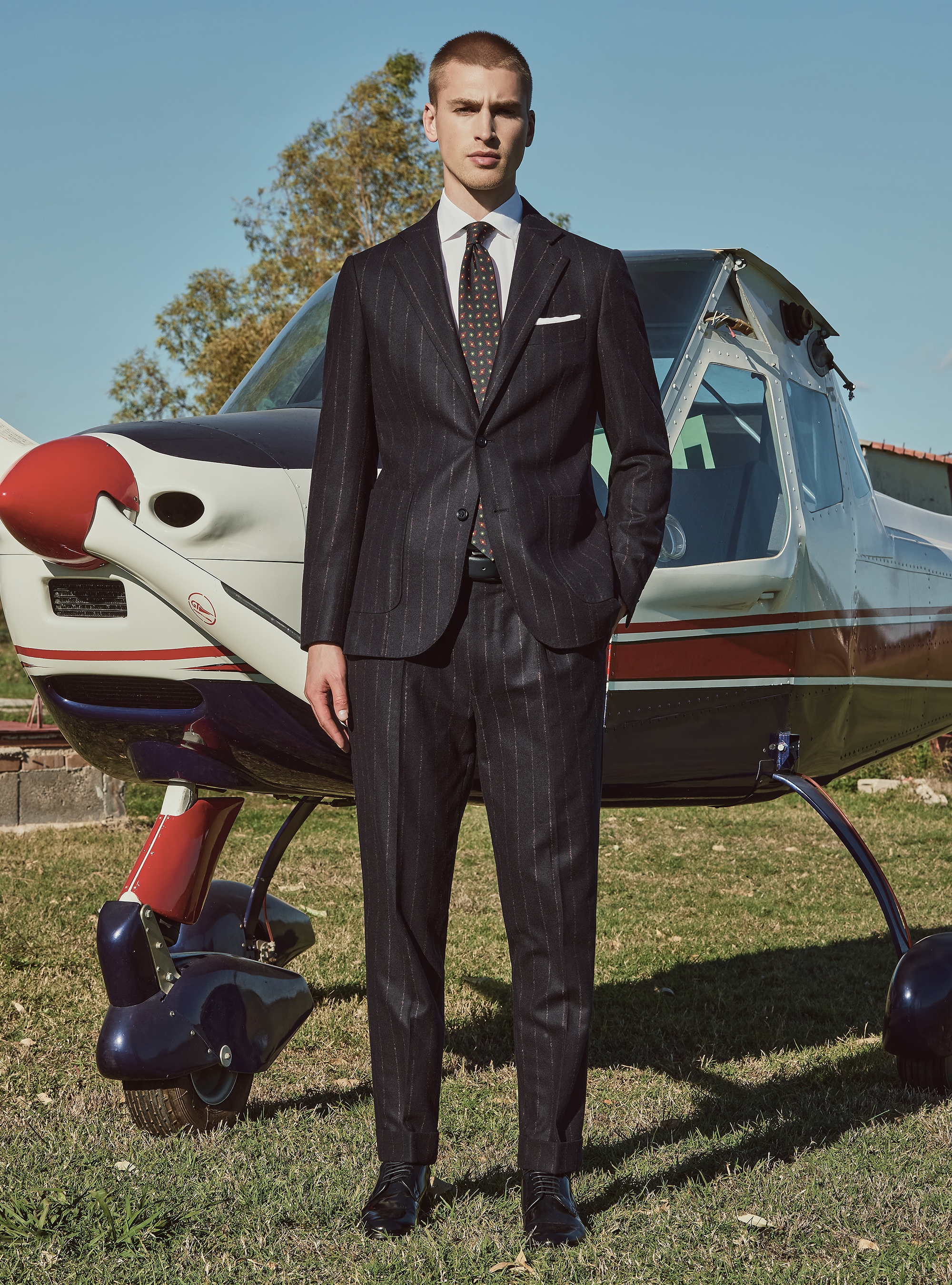 Gutteridge Hangar 14, 